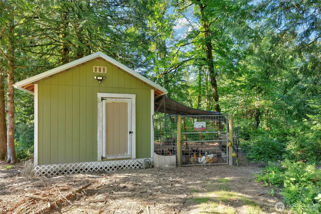 8843 Clearwater Lane SE Port Orchard WA 98367