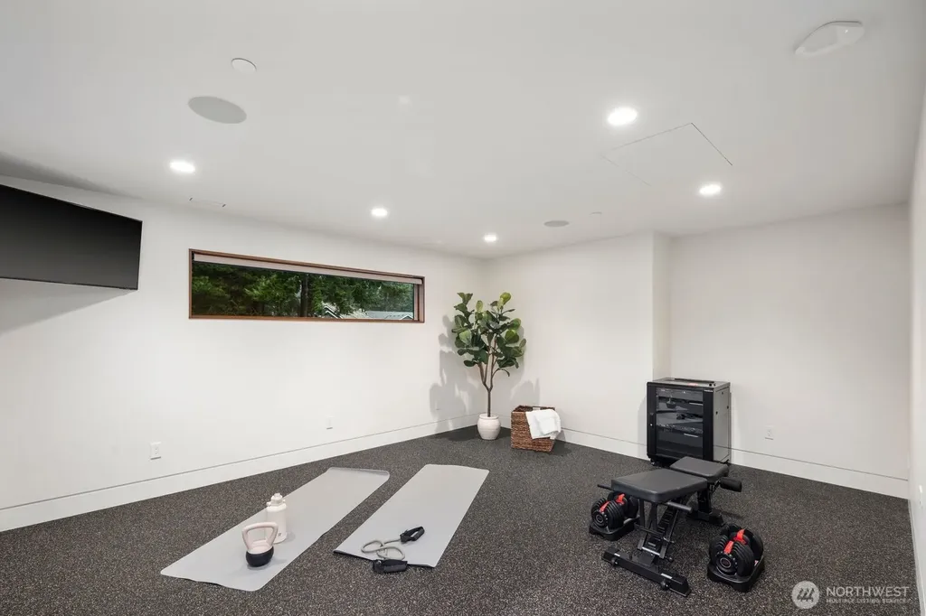 3323 9th Avenue Ct NW Gig Harbor WA 98335
