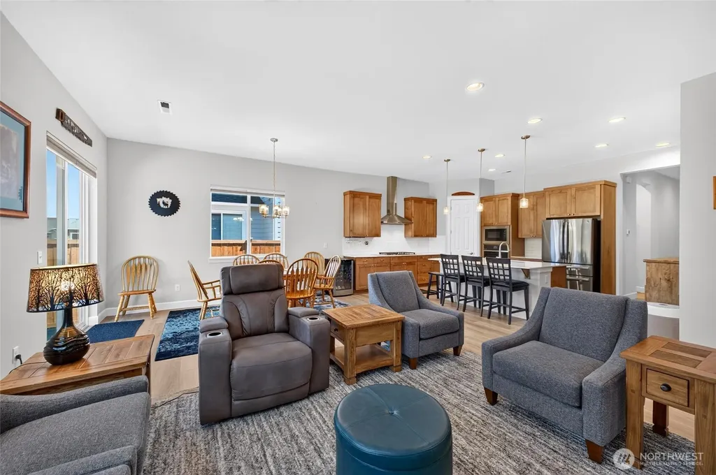 6158 Marymere Road SW Port Orchard WA 98367