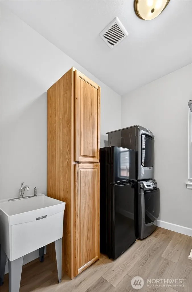 6158 Marymere Road SW Port Orchard WA 98367