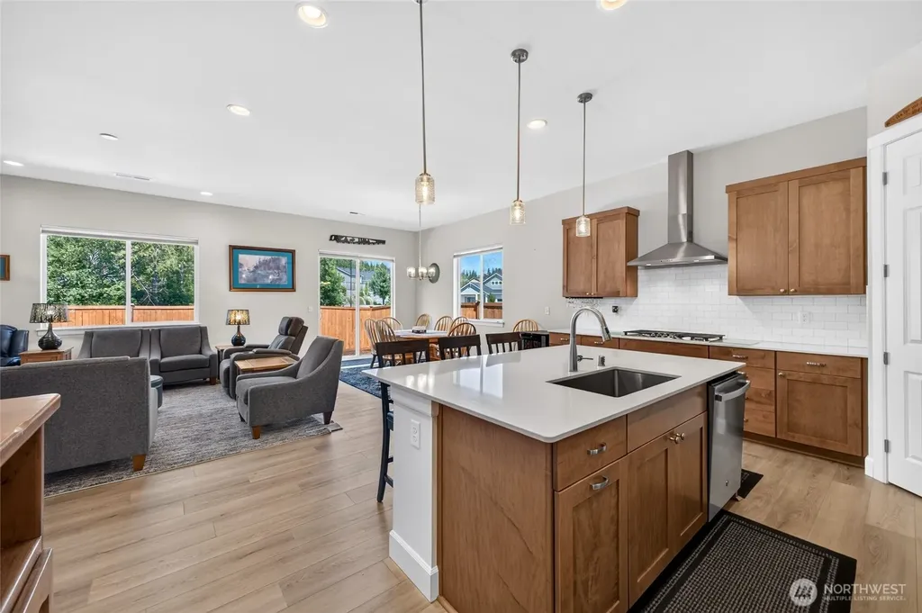 6158 Marymere Road SW Port Orchard WA 98367