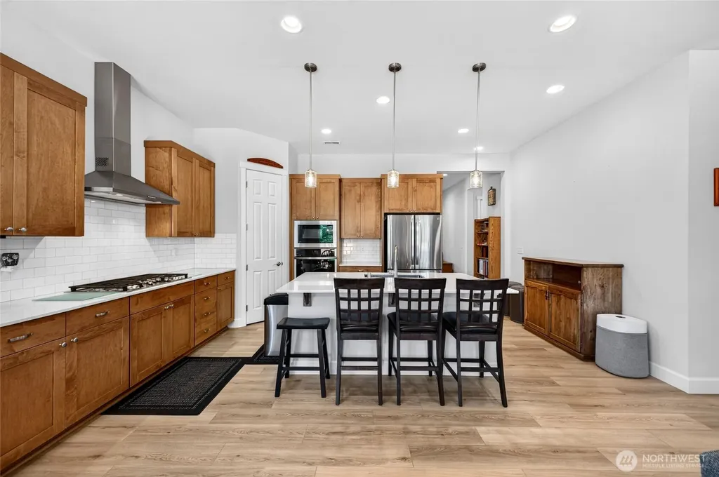 6158 Marymere Road SW Port Orchard WA 98367