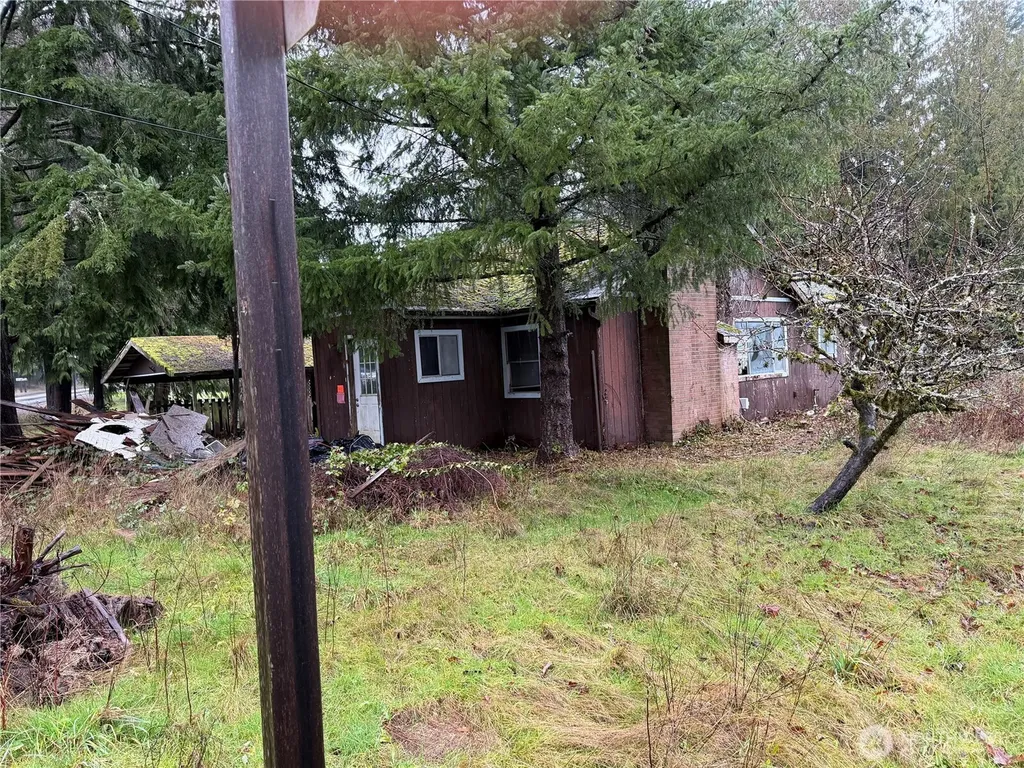 4891 Victory Drive SW Port Orchard WA 98367