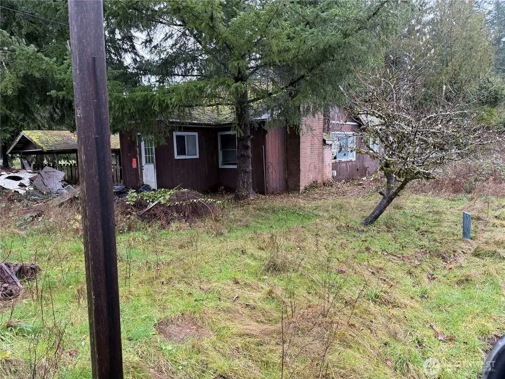 4891 Victory Drive SW Port Orchard WA 98367
