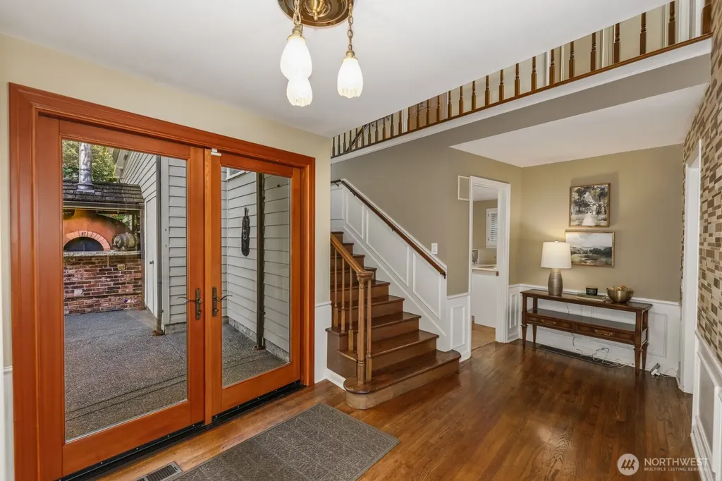 2109 38th Avenue E Seattle WA 98112