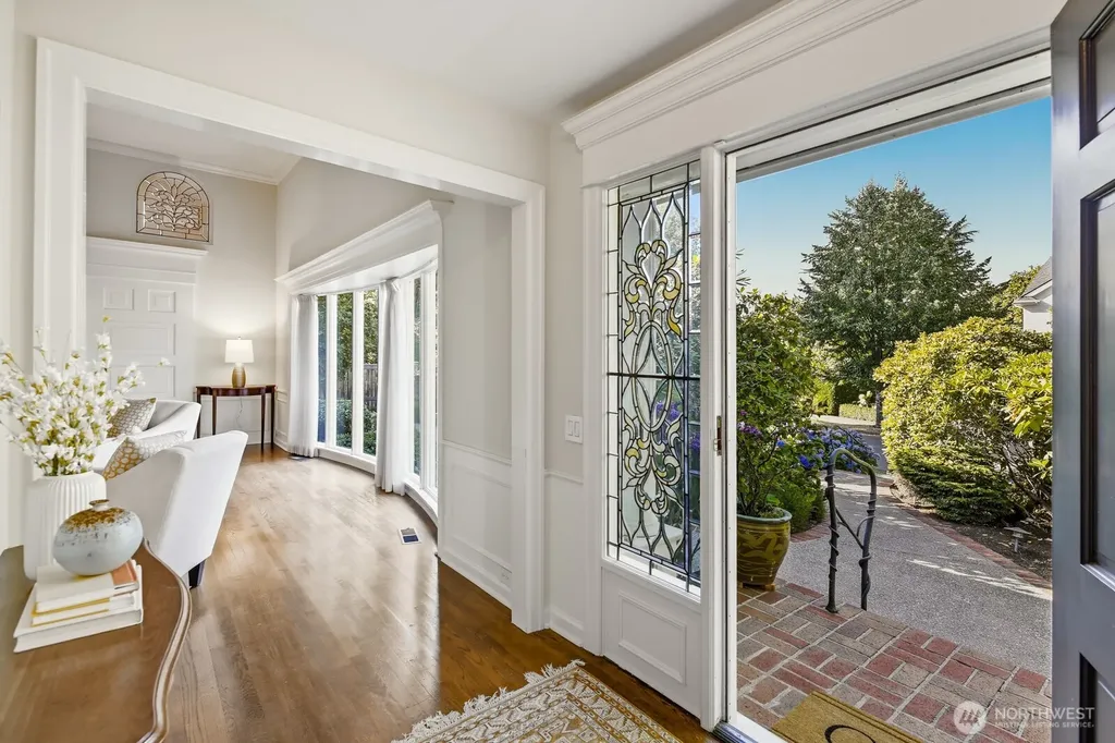 2109 38th Avenue E Seattle WA 98112