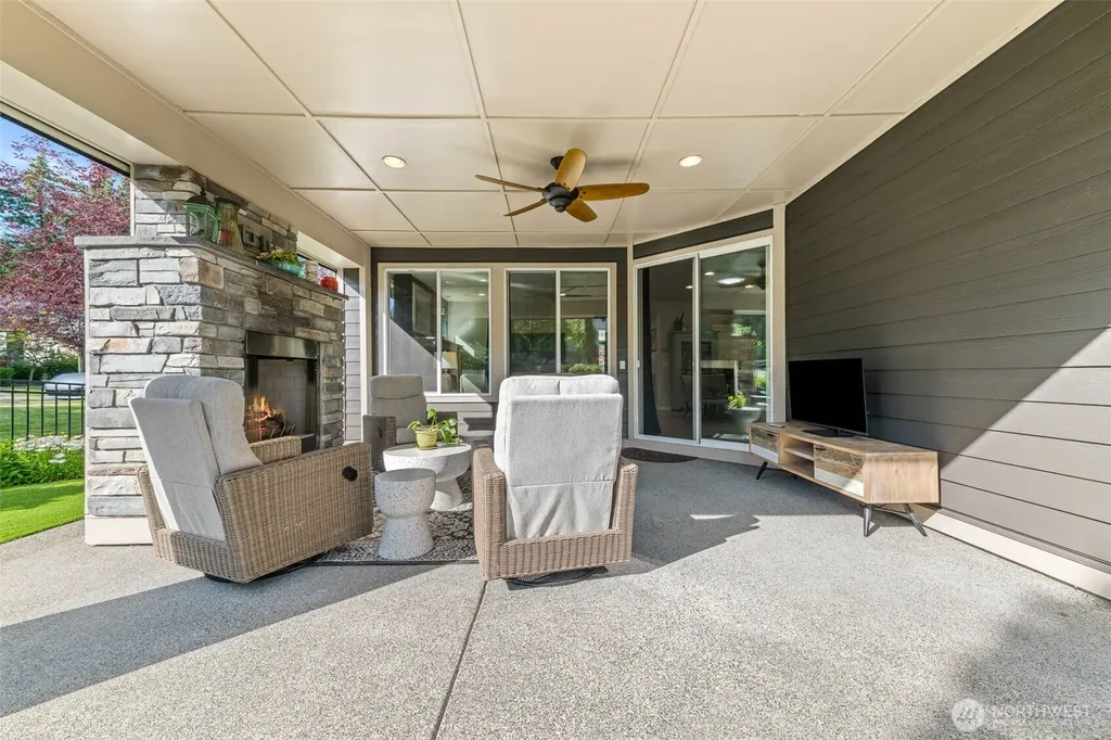 14016 188th Avenue Ct E Bonney Lake WA 98391