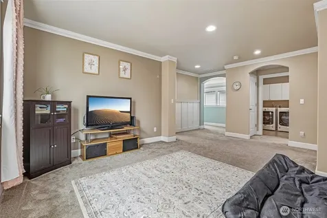 10015 1st Street NE Lake Stevens WA 98258