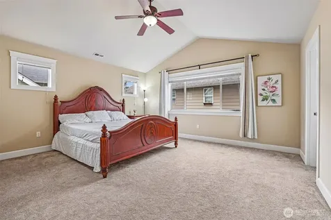 10015 1st Street NE Lake Stevens WA 98258