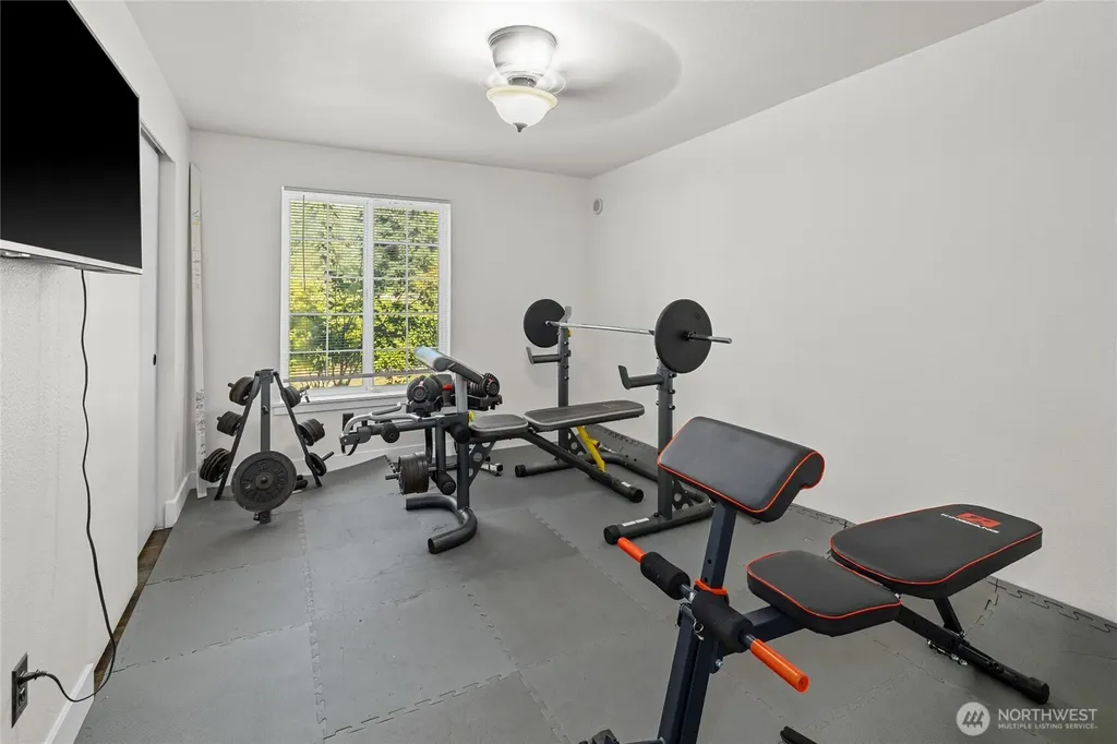 27519 72nd Avenue E Graham WA 98338