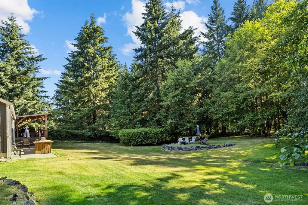 27519 72nd Avenue E Graham WA 98338