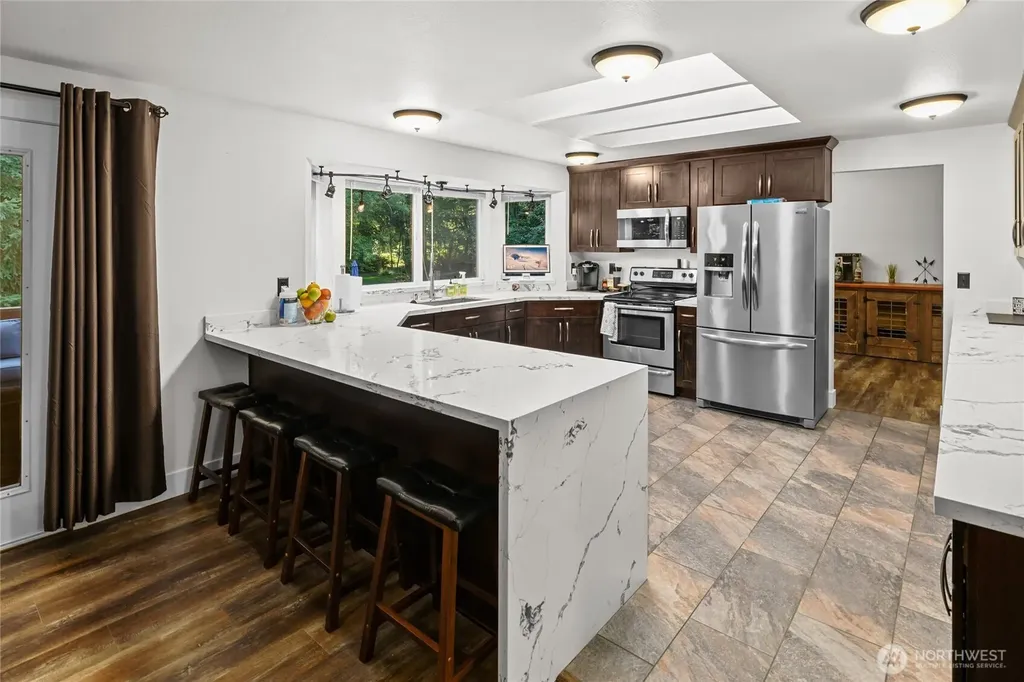 27519 72nd Avenue E Graham WA 98338