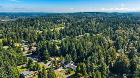 27519 72nd Avenue E Graham WA 98338