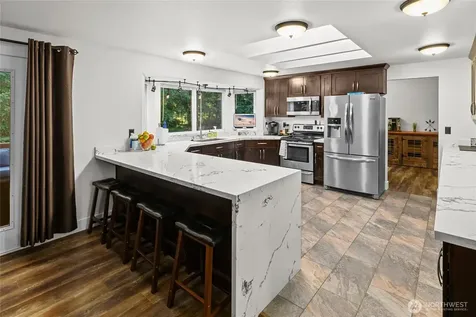 27519 72nd Avenue E Graham WA 98338