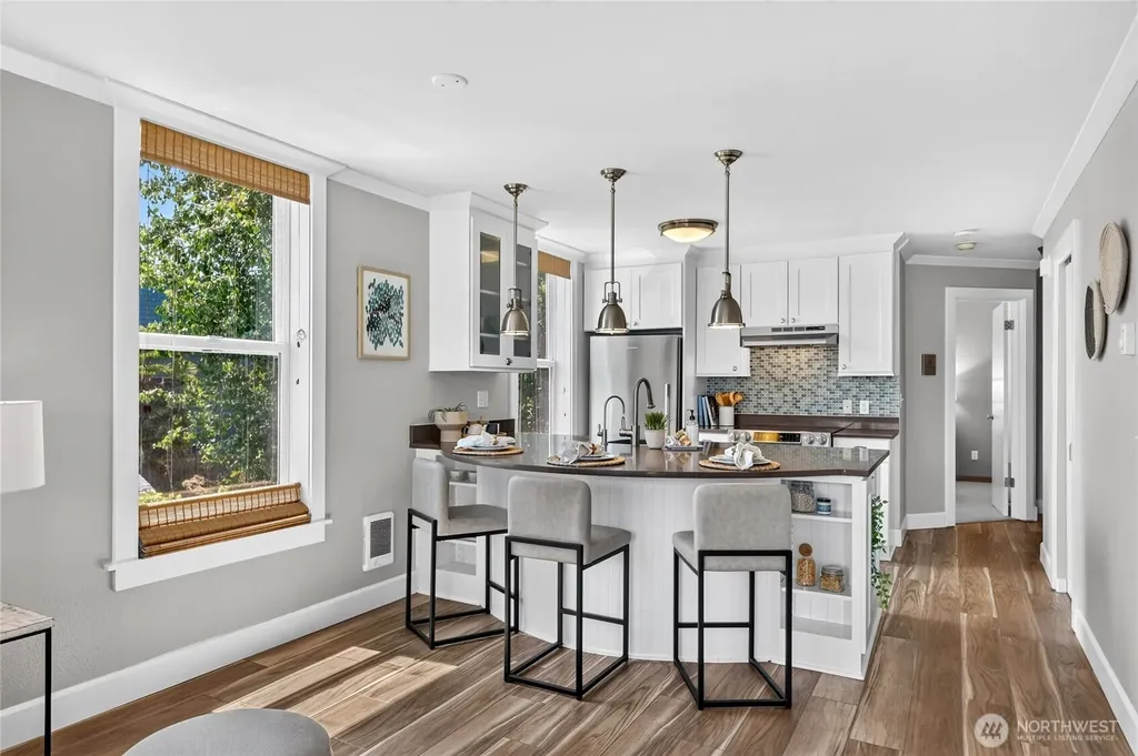 2920 Alki Avenue SW Seattle WA 98116