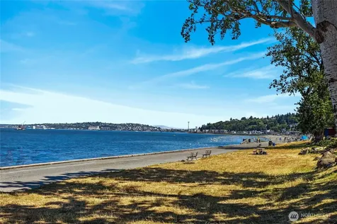 2920 Alki Avenue SW Seattle WA 98116