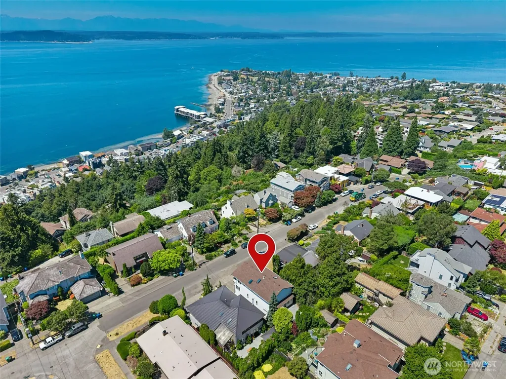 4048 56th Avenue SW Seattle WA 98116