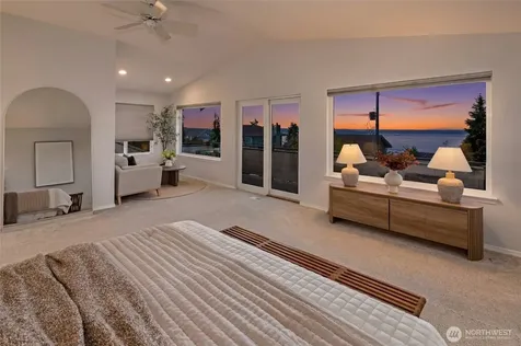 4048 56th Avenue SW Seattle WA 98116