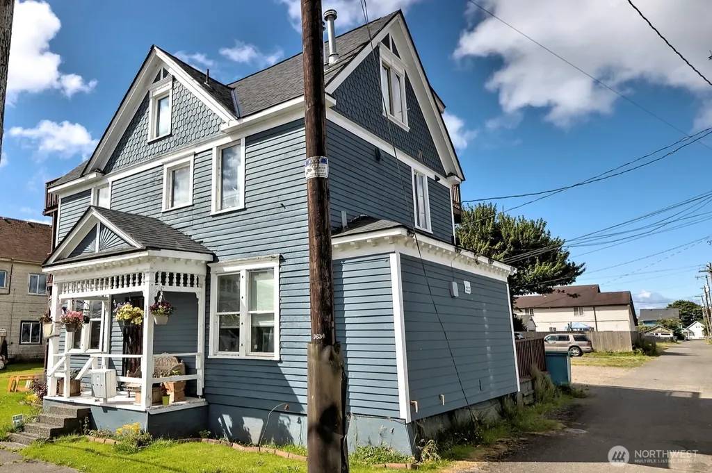 109 N Washington Street Aberdeen WA 98520