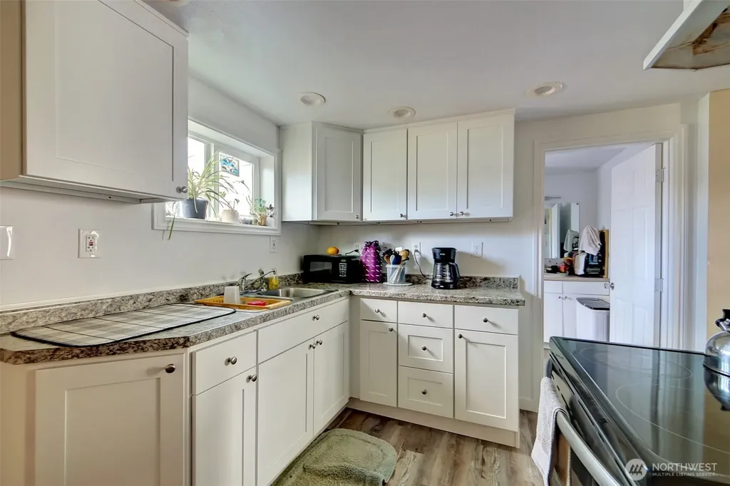109 N Washington Street Aberdeen WA 98520