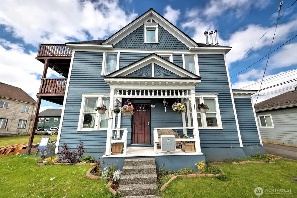 109 N Washington Street Aberdeen WA 98520