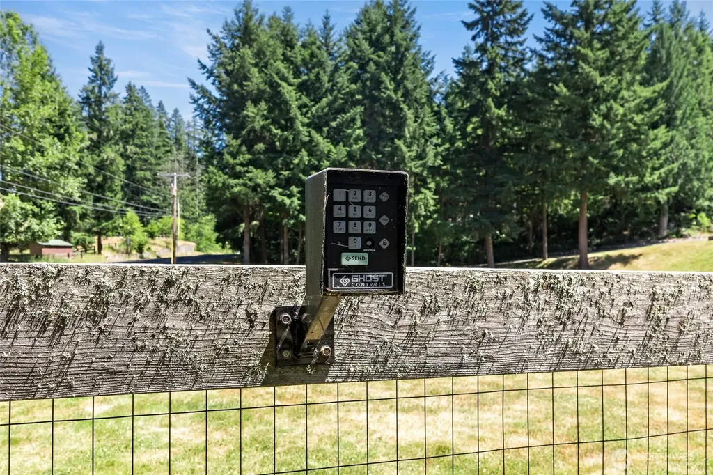 15722 Ap Tubbs Road E Buckley WA 98321