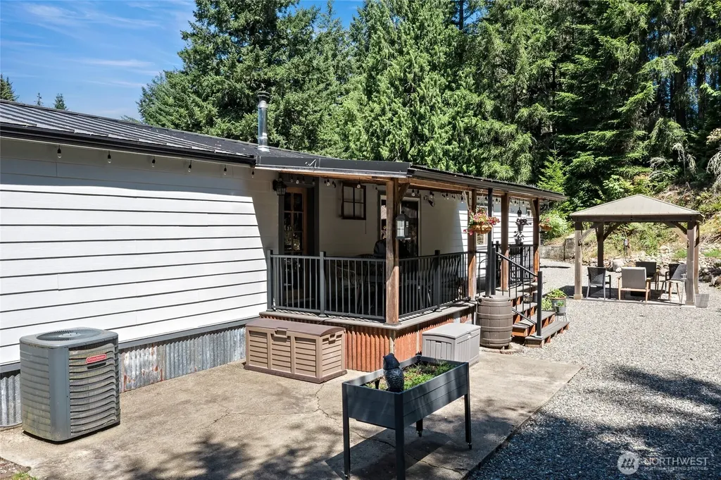 15722 Ap Tubbs Road E Buckley WA 98321
