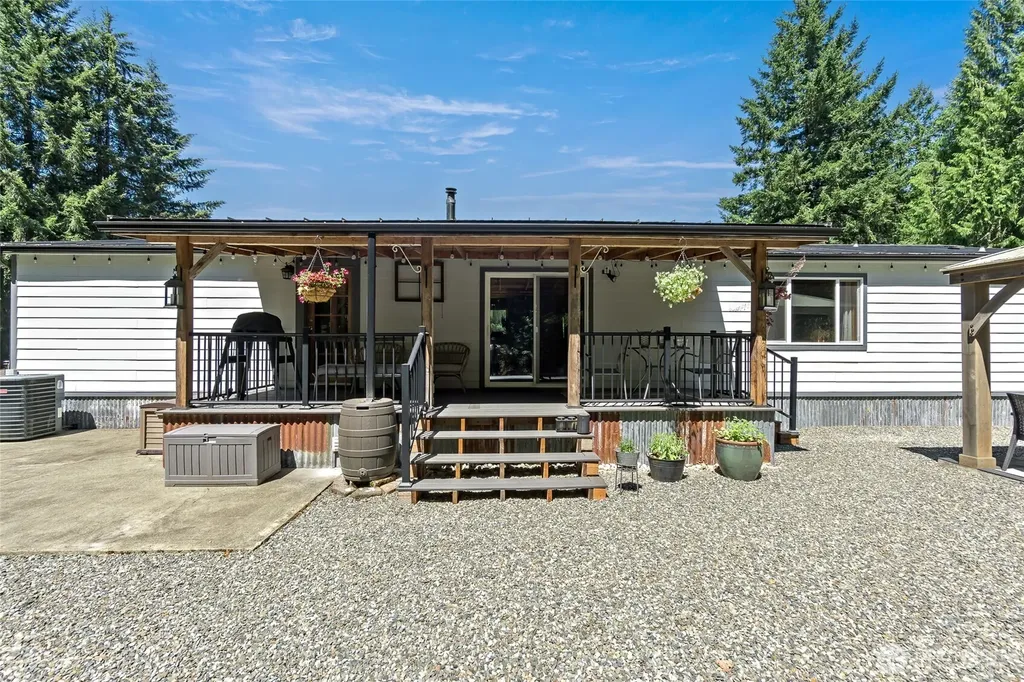 15722 Ap Tubbs Road E Buckley WA 98321