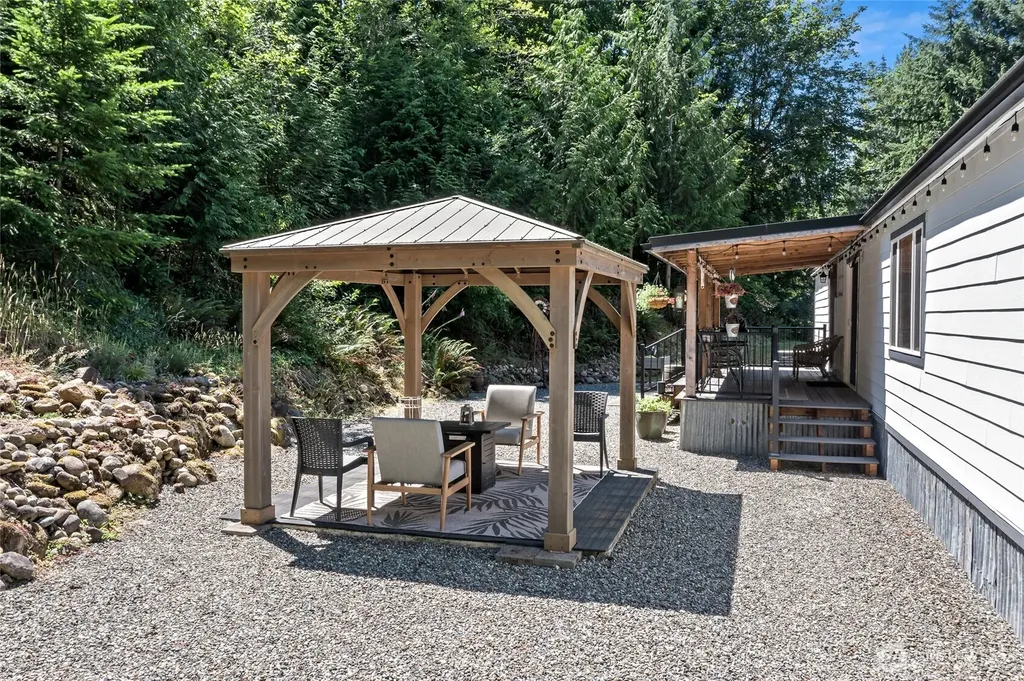 15722 Ap Tubbs Road E Buckley WA 98321