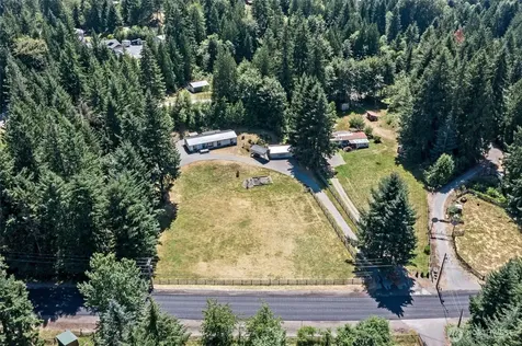 15722 Ap Tubbs Road E Buckley WA 98321