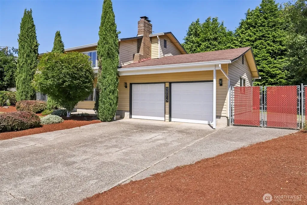 10015 NW 17th Avenue Vancouver WA 98685