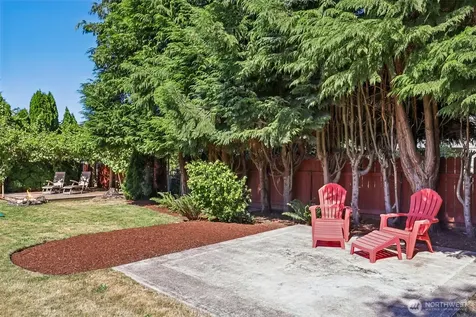10015 NW 17th Avenue Vancouver WA 98685