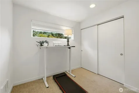 1707 NW 63rd Street Seattle WA 98107