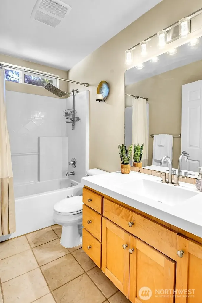2924 101st Place SE Everett WA 98208