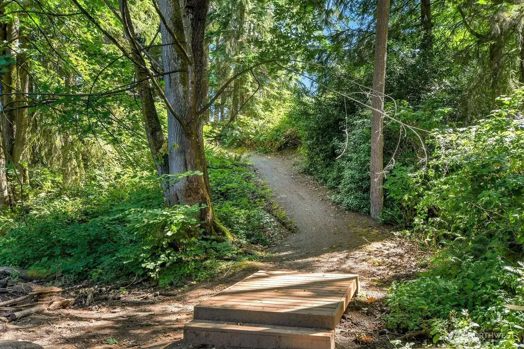 2924 101st Place SE Everett WA 98208