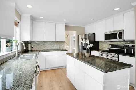 2924 101st Place SE Everett WA 98208