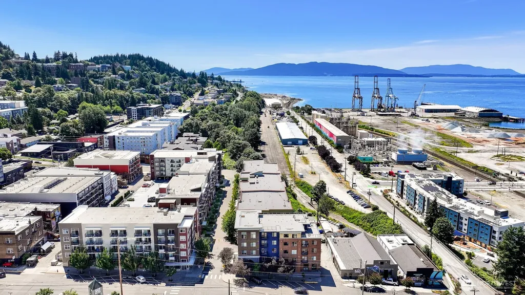 1015 Railroad Avenue Bellingham WA 98225