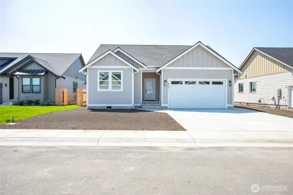 317 W 3rd Street Everson WA 98247
