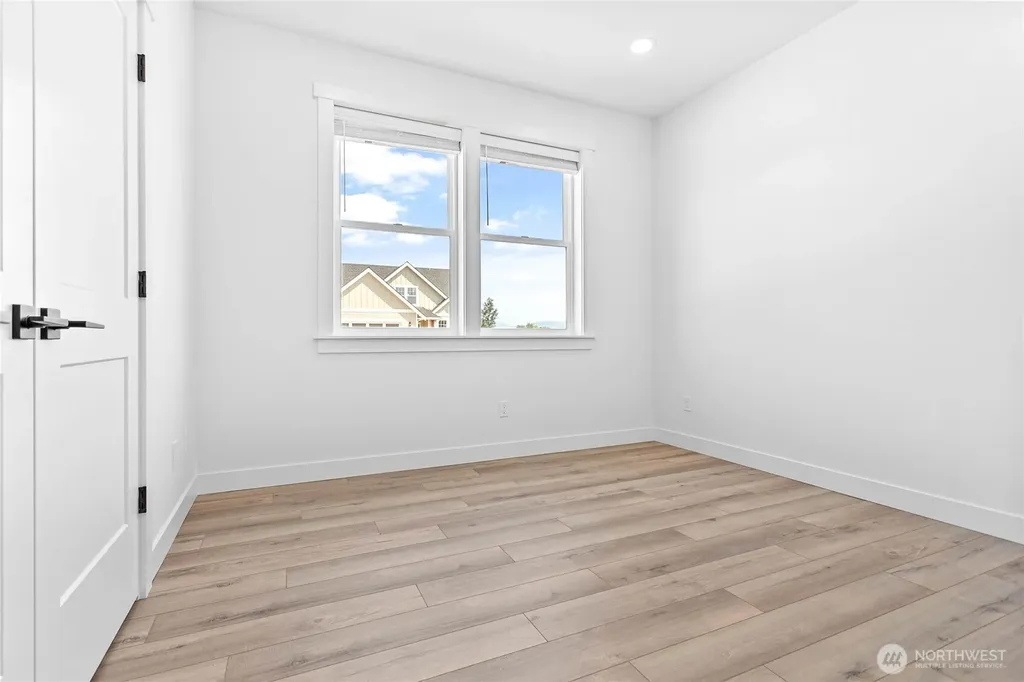 317 W 3rd Street Everson WA 98247