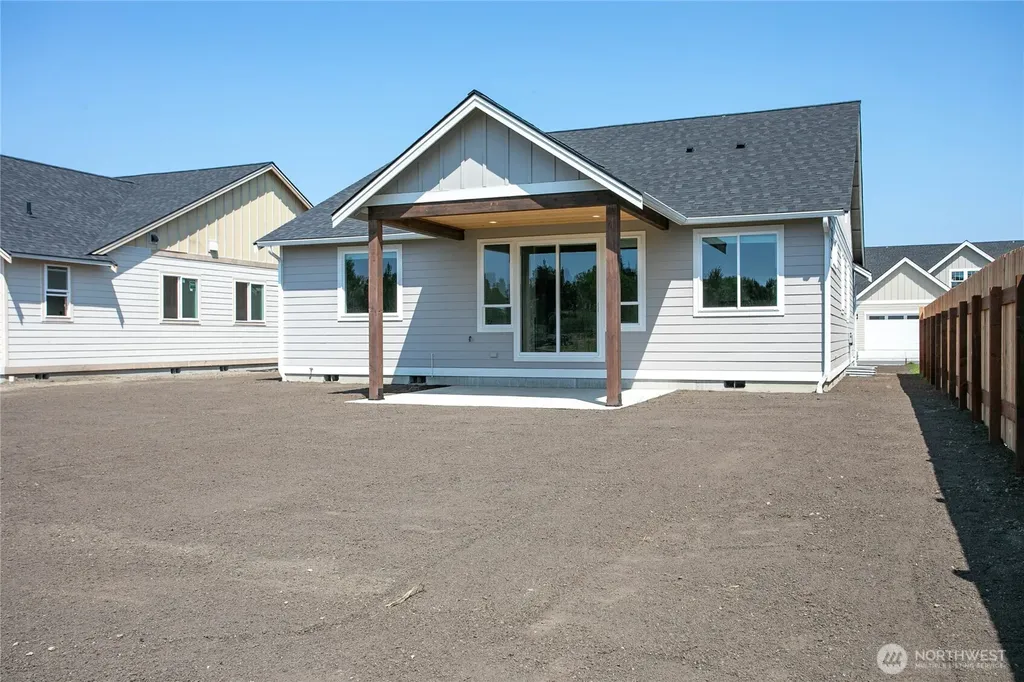 317 W 3rd Street Everson WA 98247