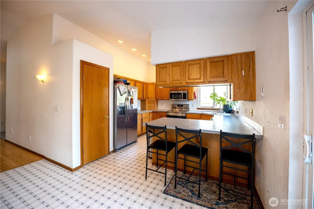 1027 Franklin Drive Cosmopolis WA 98537