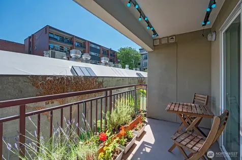 1711 E Olive Way Seattle WA 98102