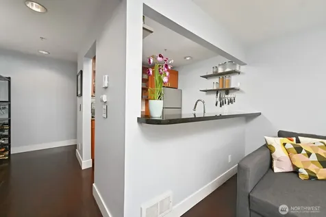 1711 E Olive Way Seattle WA 98102