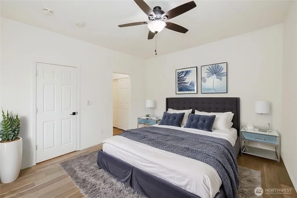 2759 Diamond Loop Unit Milton WA 98354