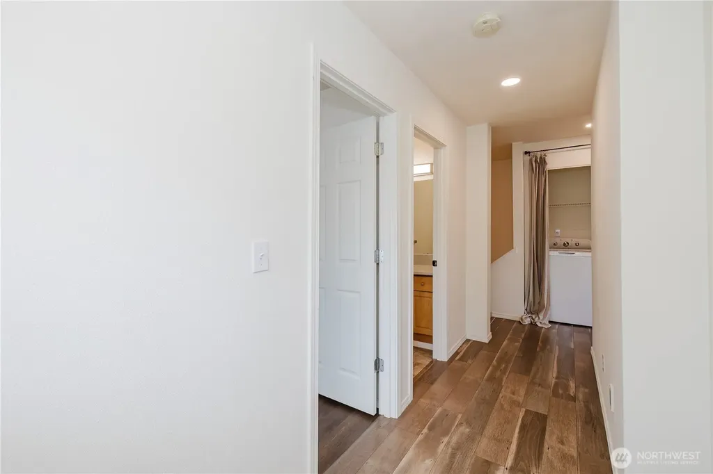 2759 Diamond Loop Unit Milton WA 98354