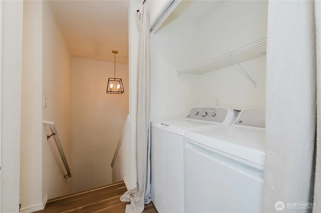 2759 Diamond Loop Unit Milton WA 98354