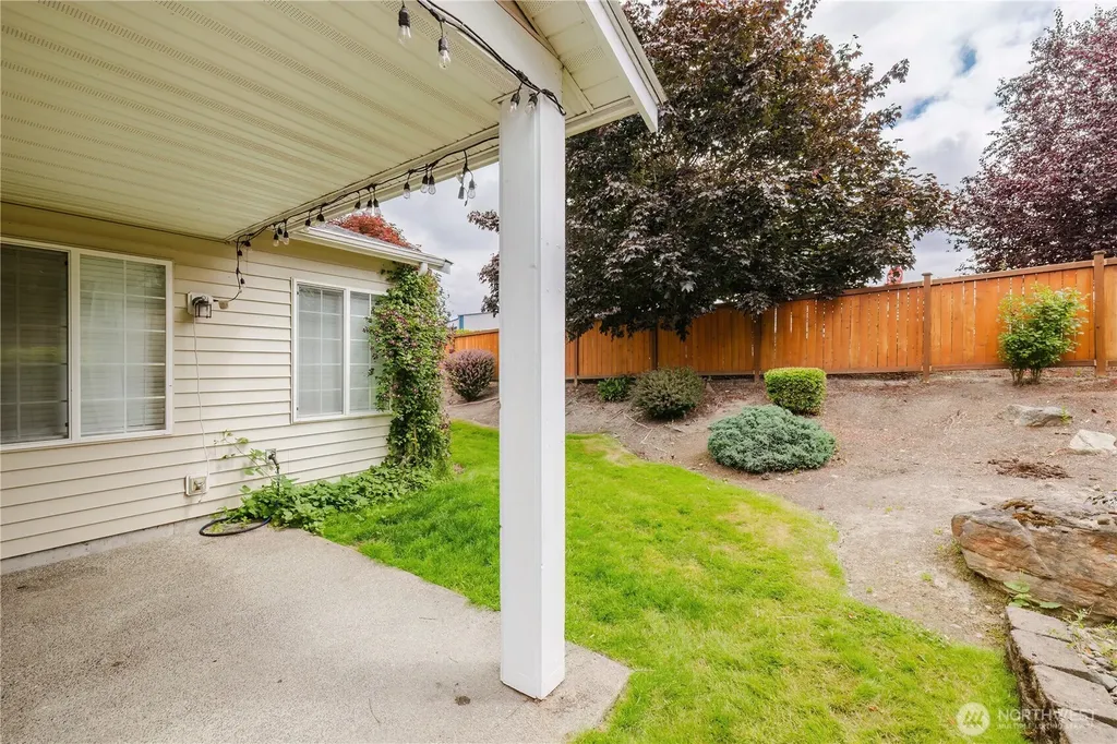 2759 Diamond Loop Unit Milton WA 98354