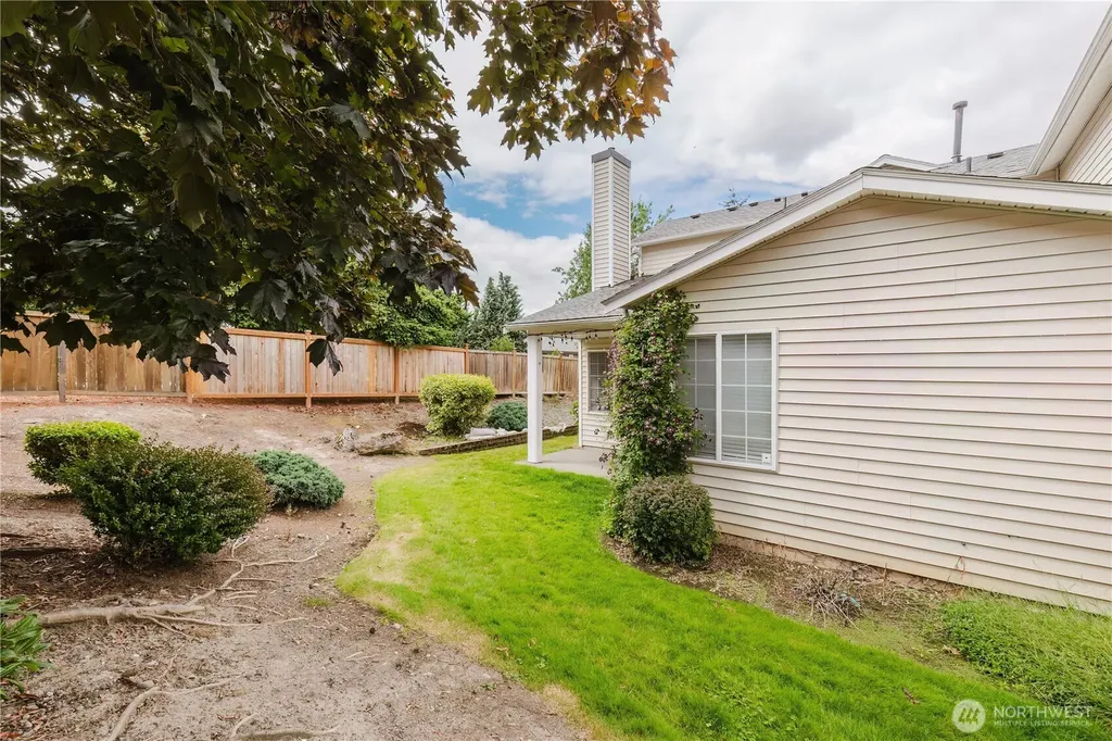 2759 Diamond Loop Unit Milton WA 98354