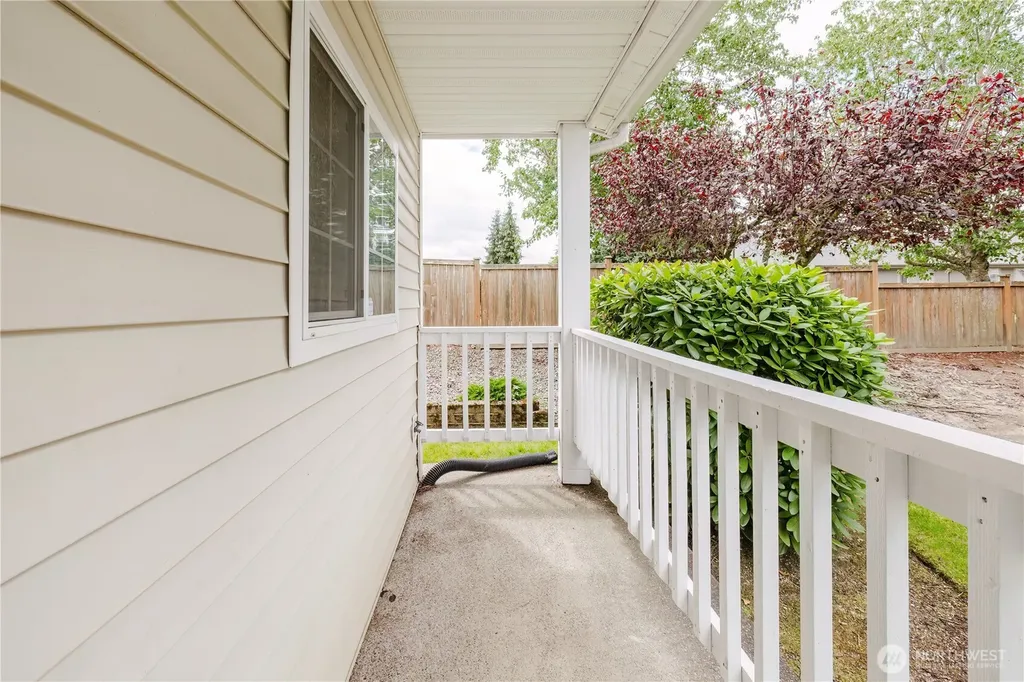 2759 Diamond Loop Unit Milton WA 98354