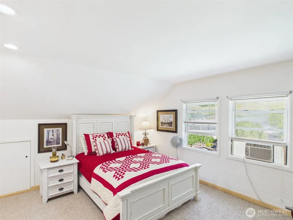 10 Wayland Cove Road Republic WA 99166